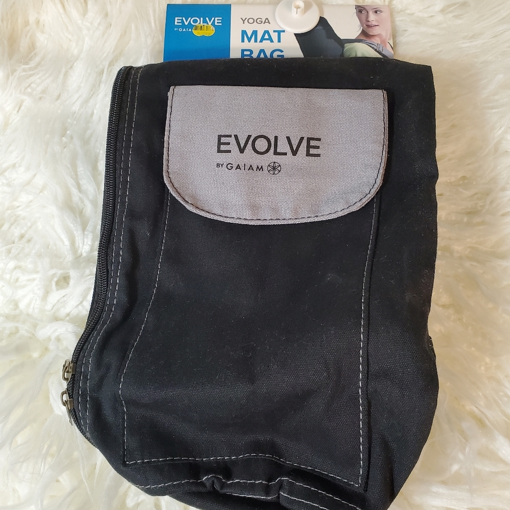 Evolve by Gaiam Yoga Mat Bag, Black/Grey